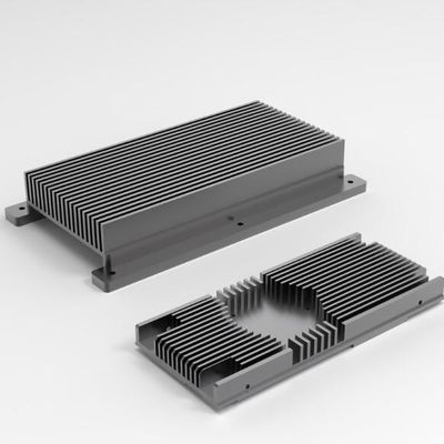 精密注文アルミニウム放出のアルミ合金のラジエーターCNCの機械化