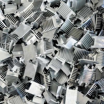 窓のために機械で造る陽極酸化された注文アルミニウム放出のプロフィール