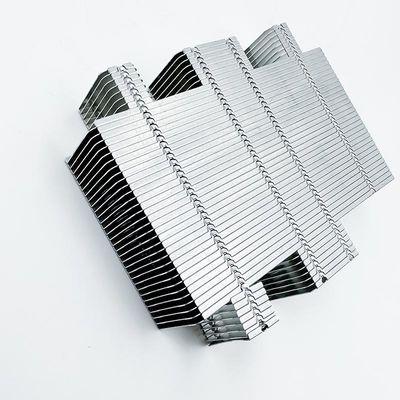カスタマイズされたCNCの機械化の部品はCPUのためのアルミニウム ラジエーターのひれを銅張りにする