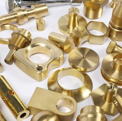回転を旋盤にかけるためにCNCを機械で造る標準外注文の真鍮の部品の機械ハードウェア