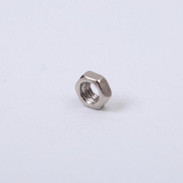 304ステンレス鋼の六角形のナット、六角形の薄いナットのカウンターの歯の薄いナットM1-M64